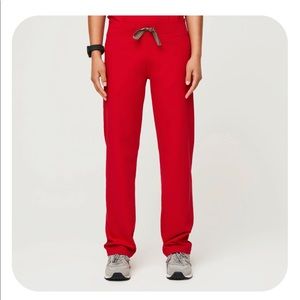 Figs NWT S Livingston Basics bottoms in Pop Red